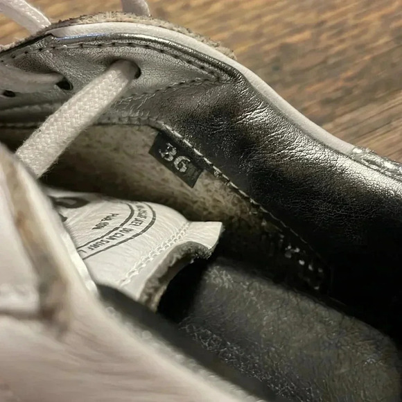 P448 White‎ Leather Sneakers Low Top Casual Shoes Silver Trim Size 36 - Picture 8 of 8